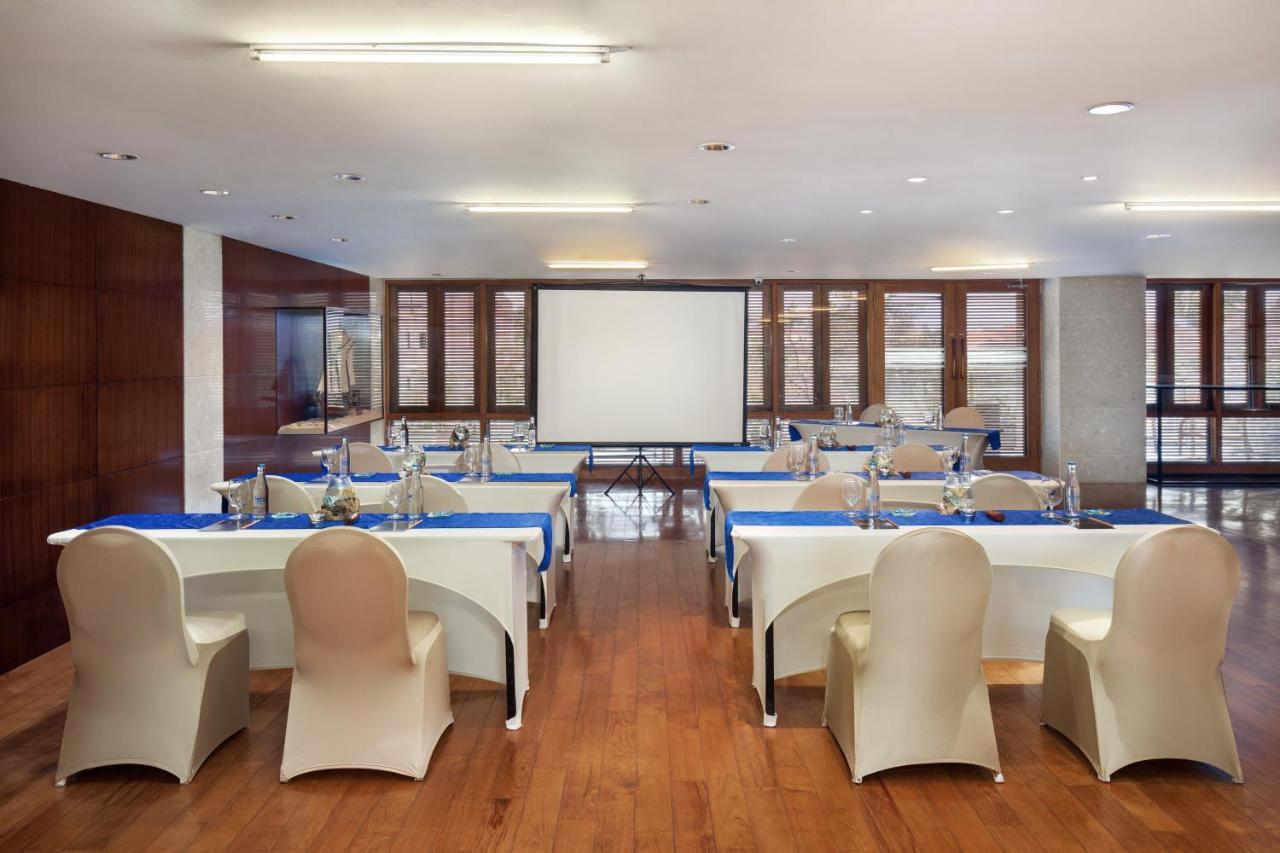 The Kuta Beach Heritage Hotel - Managed By Accor Kültér fotó Meeting room